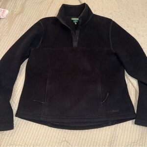 LL Bean Black Classic Fleece Pullover medium